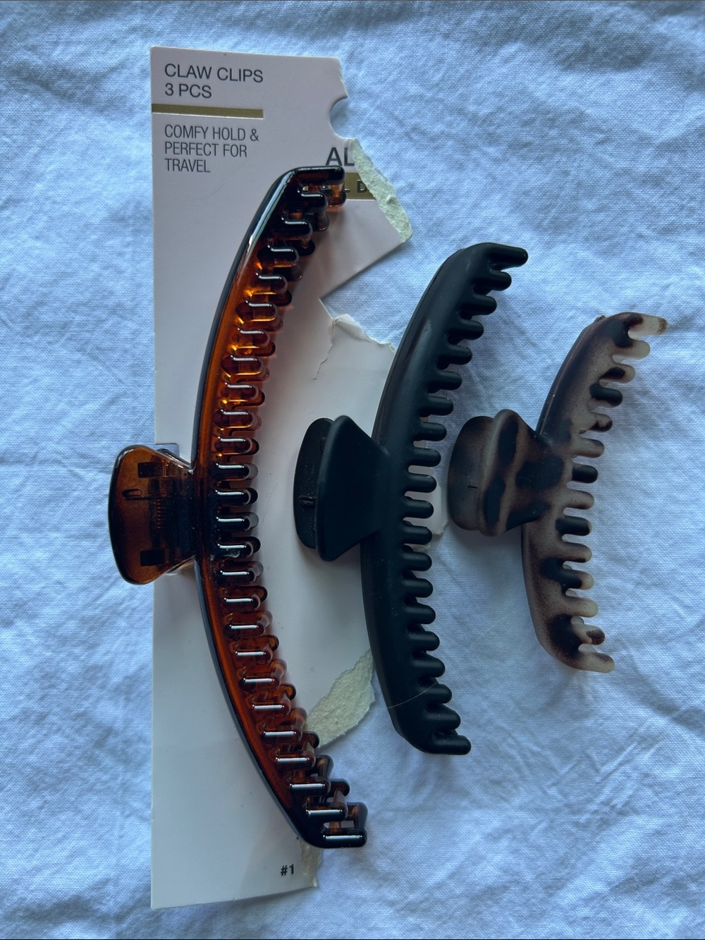 4/$10 Thin hair clips